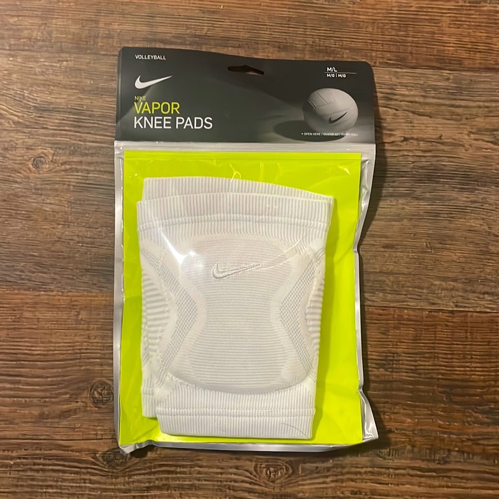 Nike knee pads